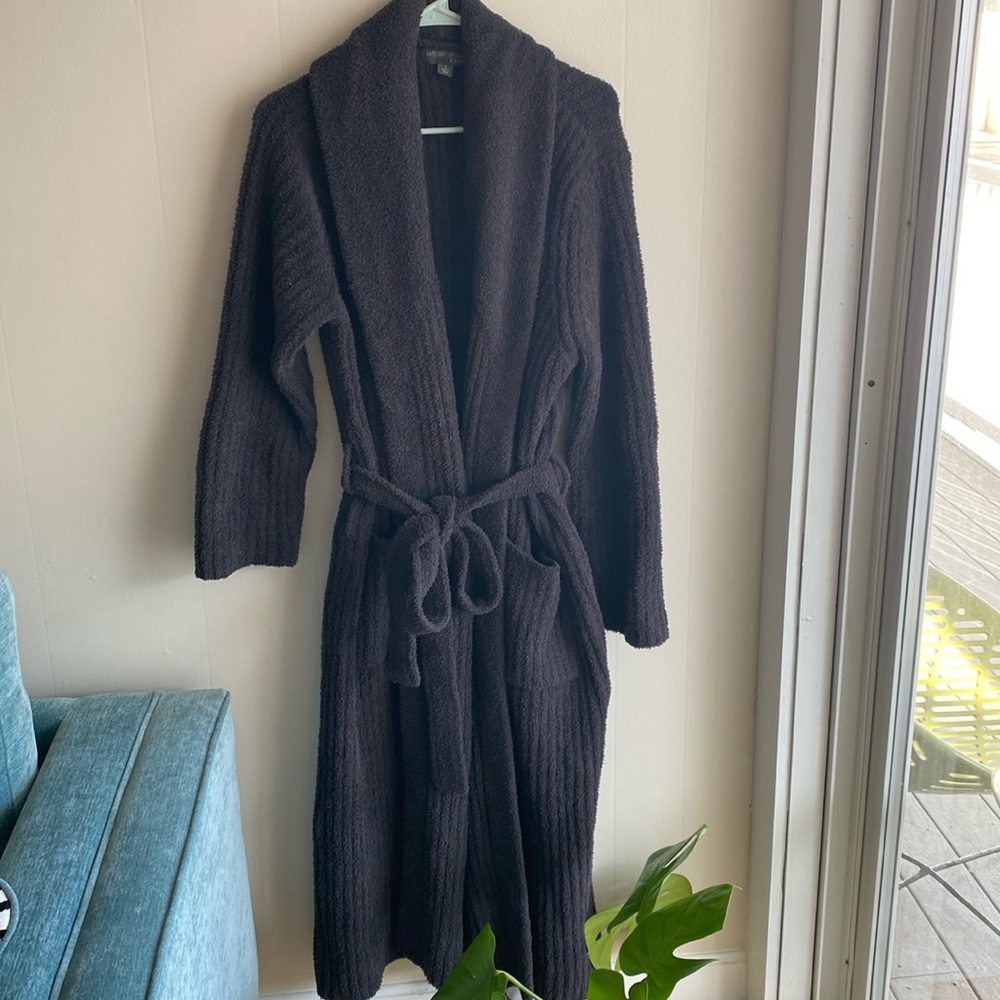 BAREFOOT DREAMS / the coziest fuzzy robe with pockets